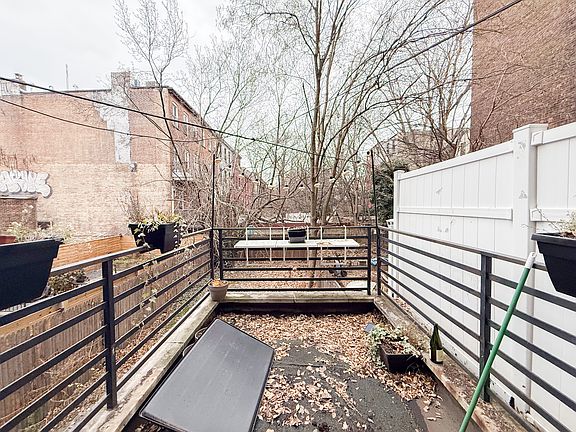 5th image of 312 Stuyvesant Ave APT 2