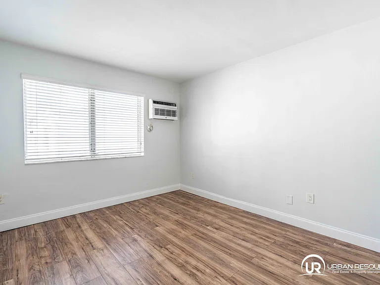 7927 East Dr #278 — Photo 21