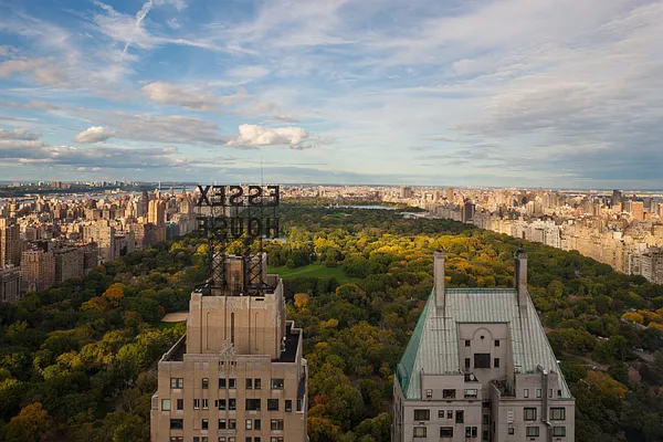 Sold by Compass | media 20