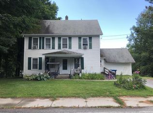 40 Maplewood Ave, Milton, VT 05468