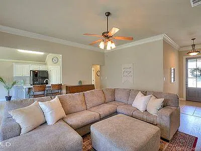 302 Haguewood Cir — Photo 5