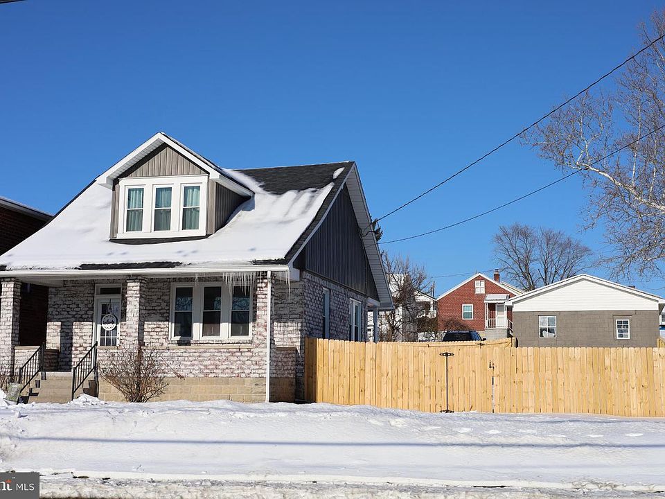 1st image of 1102 E Oldtown Rd