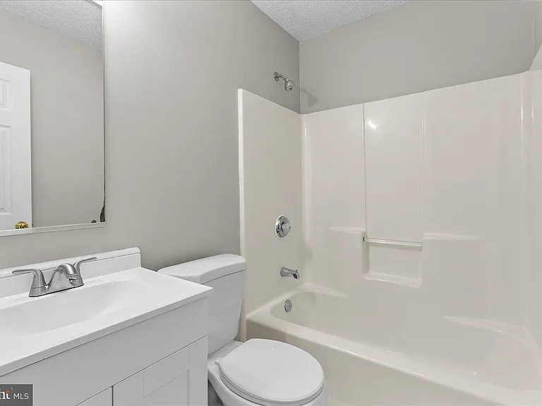 229 Sherando Cir — Photo 18
