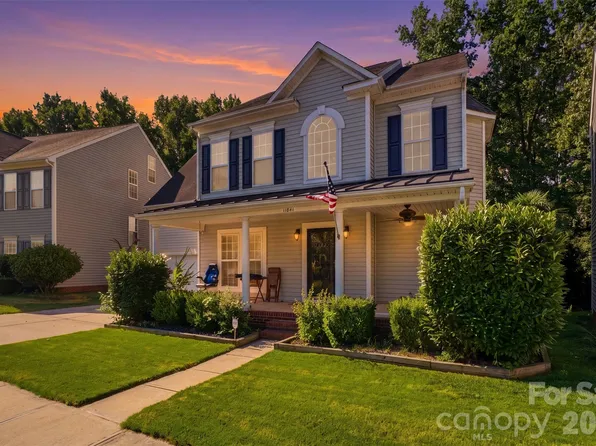 11841 Royal Castle Ct, Charlotte, NC 28277