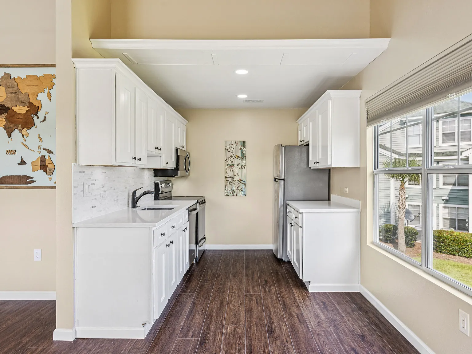 3 bed, 1500 sqft, $2,250 — Photo 4