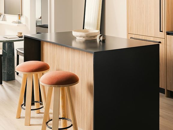 5th image of 5060 James St #213