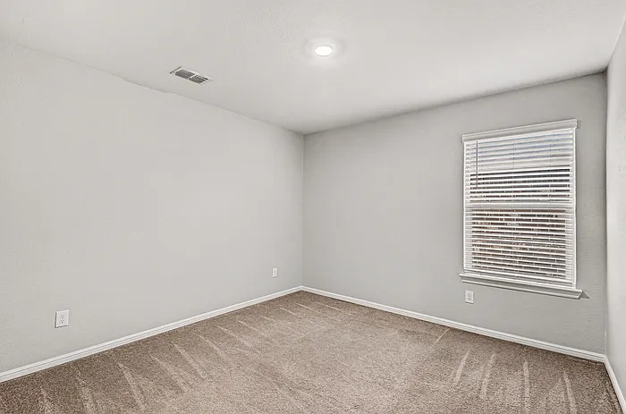 424 Attalla St — Photo 12