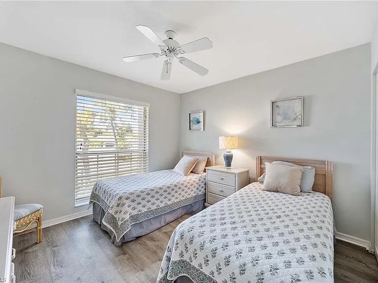 822 Gulf Pavillion Dr #202 — Photo 16