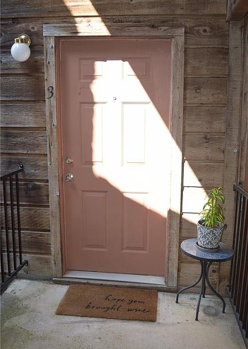1st image of 6903 Deatonhill Dr APT 3