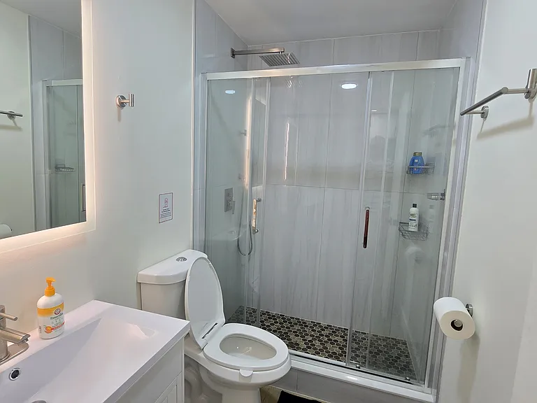 1236 NE 12th Ave #B — Photo 7
