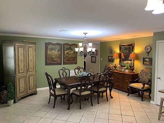 Living (used as Dining now)