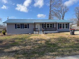 1102 Sapp Street, Cassville, MO 65625