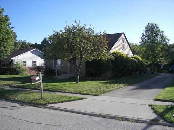 2nd image of 219 N Eikenberry St