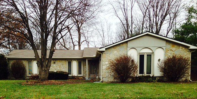 1st image of 1050 Selkirk Ln