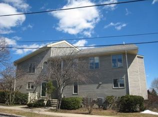 15 Flume Rd APT 1, Gloucester, MA 01930