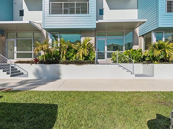 2nd image of 1343 4th St #101