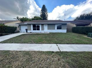 6090 Westfall Rd, Lake Worth, FL 33463
