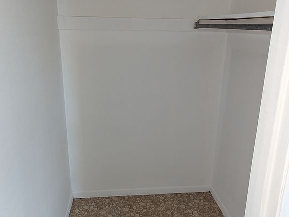 5th image of 1165 W 16th St