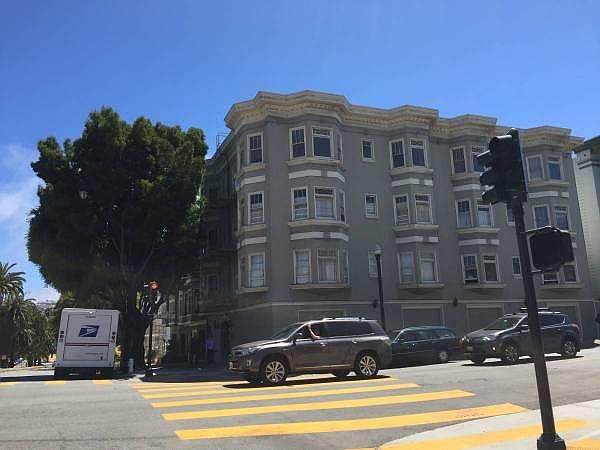 1st image of 400 Dolores St APT 5