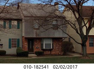 2712 Petzinger Rd, Columbus, OH 43209