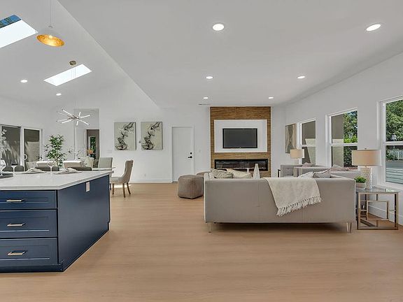 5th image of 21 Edmund Ct