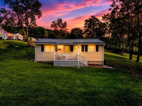 373 Lead Mine Rd, Austinville, VA 24312