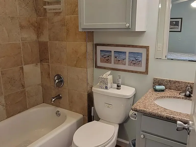 615 Keller St — Photo 24