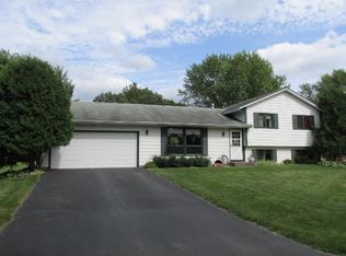 6829 Idsen Ave S, Cottage Grove, MN 55016