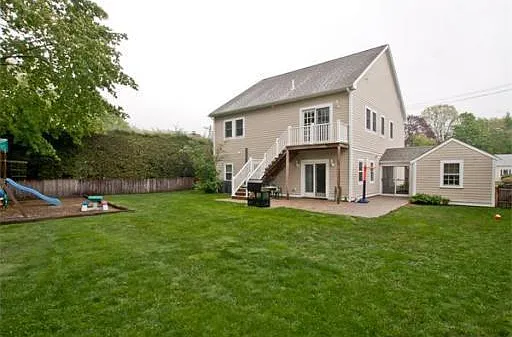 102 McCarthy Rd — Photo 6