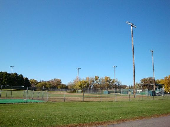 Oak Leaf Park ball field