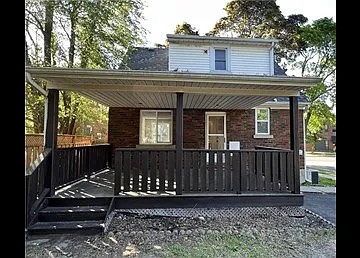 115 Highland Road West Kitchener — Photo 1