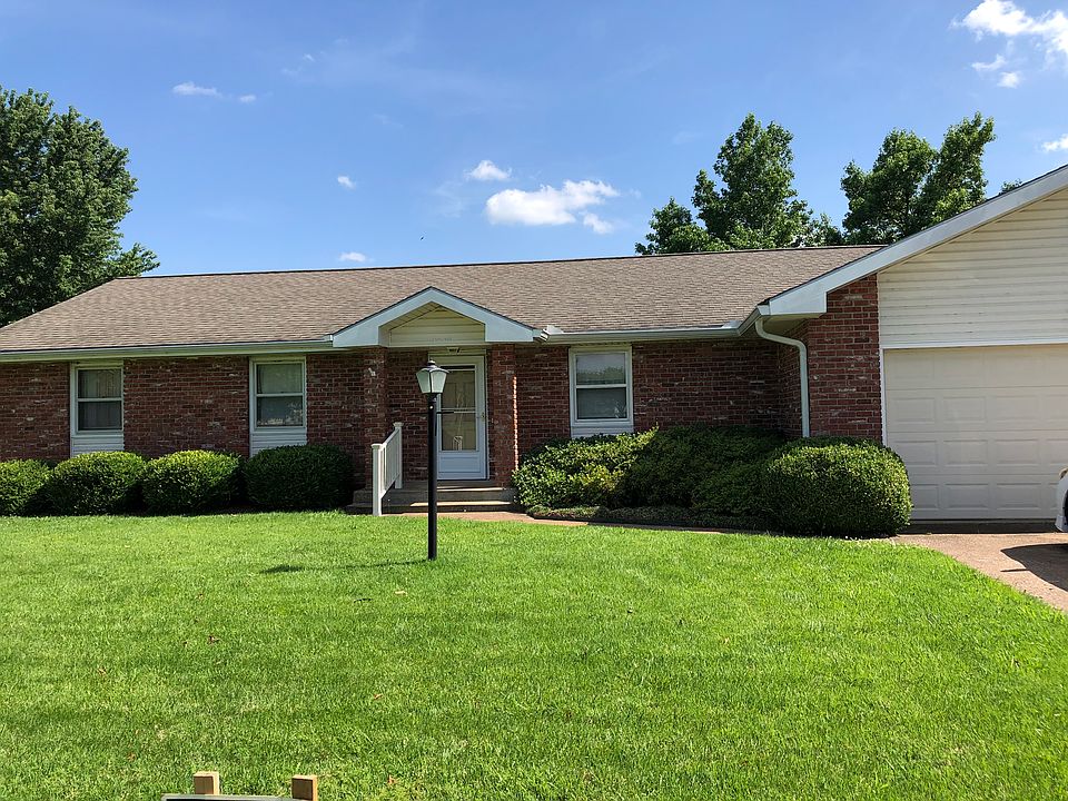 Front of 3430 Dirr