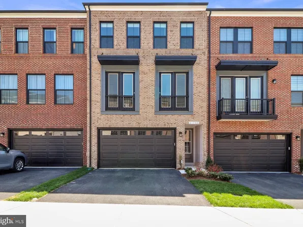 21740 Charing Cross Ter, Ashburn, VA 20148