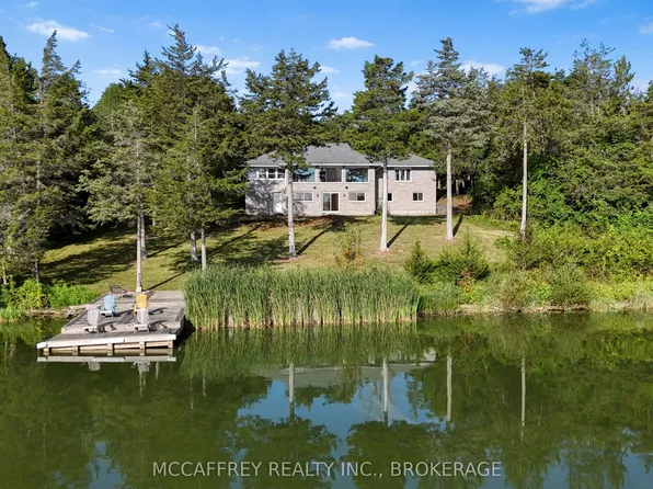 4563 County Road 9 Rd, Greater Napanee, ON K7R 3K8