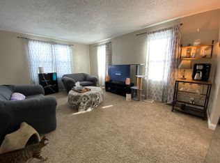 205 14th St S, Moorhead, MN 56560