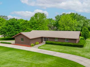 120 Highview Dr, Yorkville, IL 60560