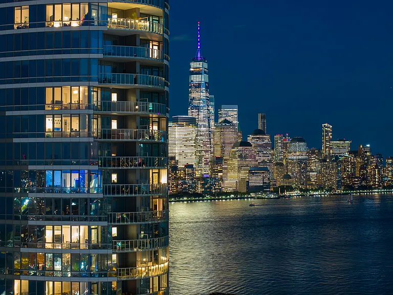 A city skyline view that defies expectations