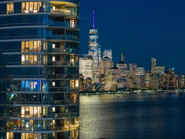 25 Park Lane South image 16 of 26