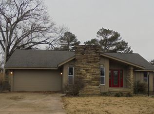 1802 Sidney Dr, Forrest City, AR 72335