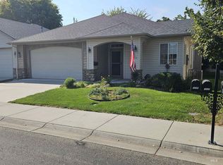 336 S Golden Eagle Ln, Eagle, ID 83616