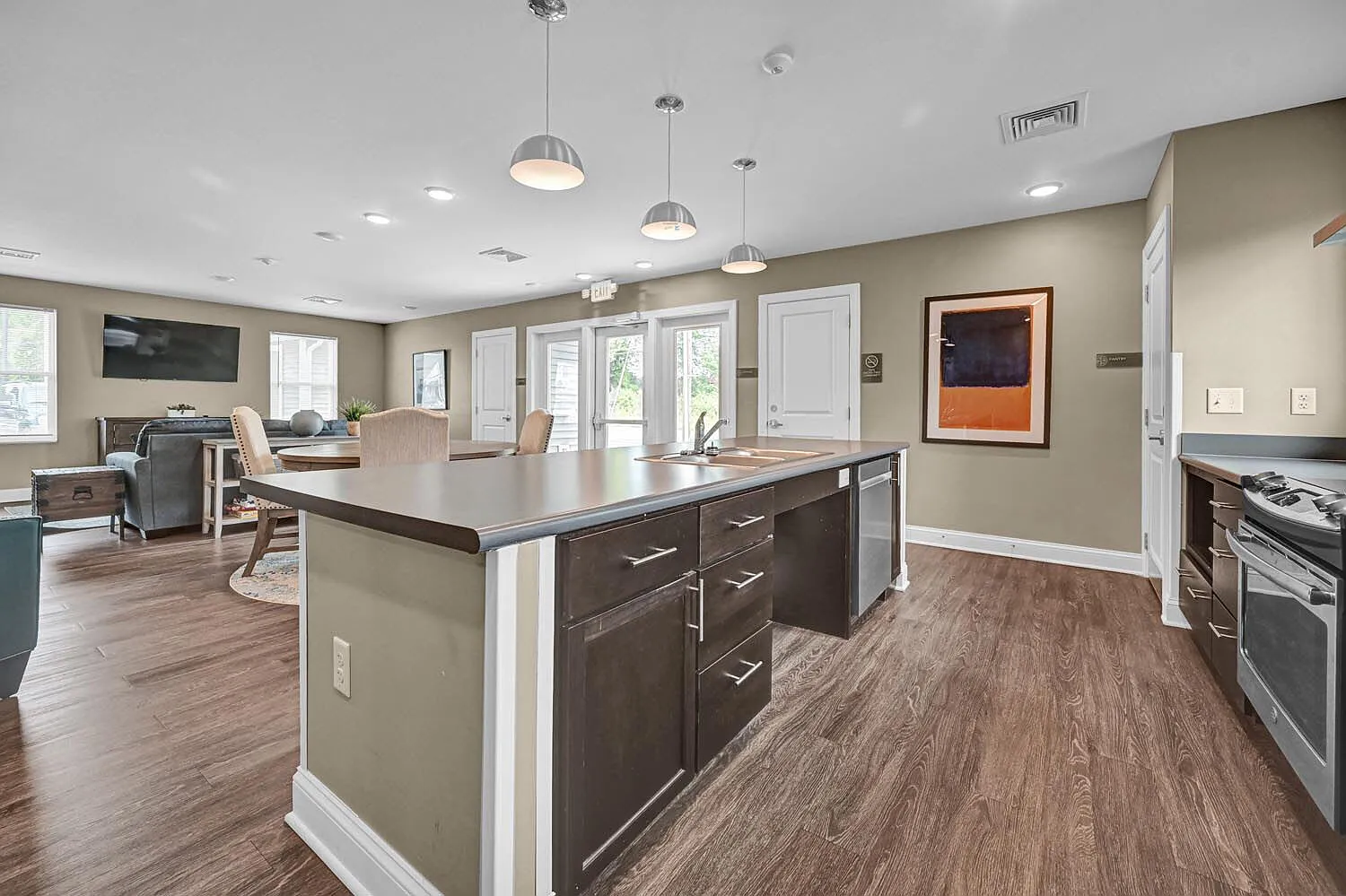 Kellinger Greene — Photo 1