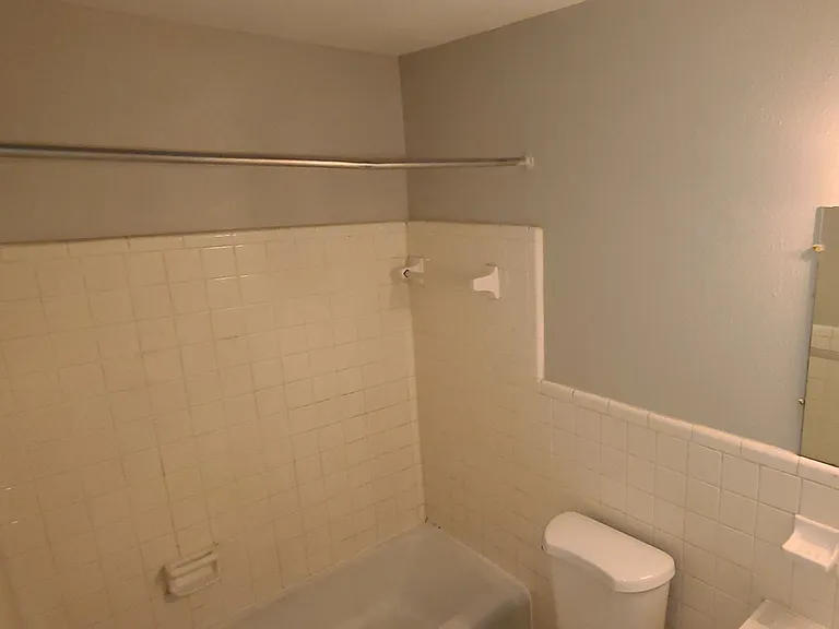 Green Springs Village Apartments - Birmingham, AL — Photo 8