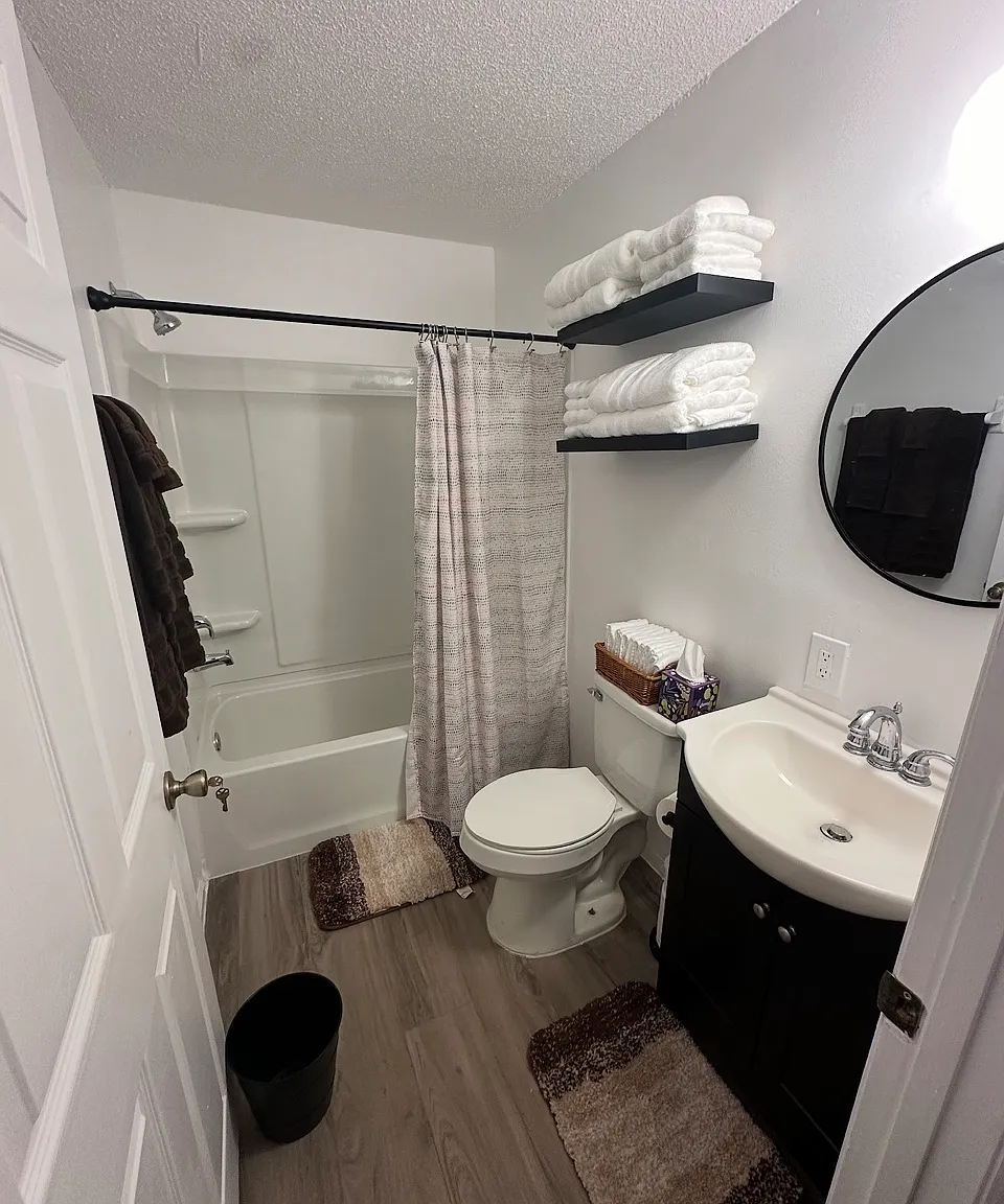 2 bed, 630 sqft, $1,500 — Photo 4