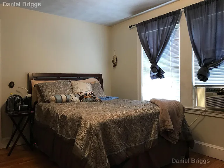74 Brock St #2 — Photo 19
