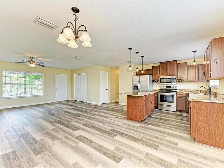 7120 Elyton Dr — Photo 5
