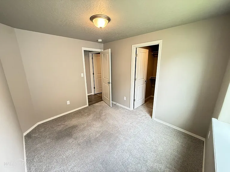 6114 Crown Crest Ave — Photo 10