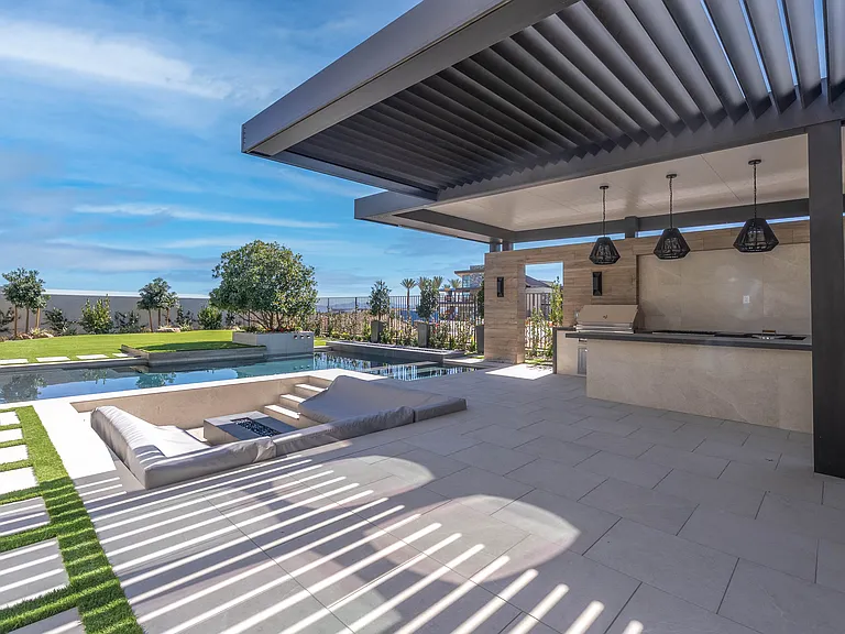 10949 Rossa Peak Ave — Photo 71