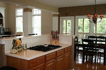 Island Overlooks Family Room