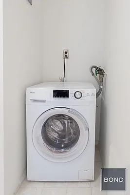 Rented by Bond New York | media 10