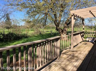 22302 Lone Tree Rd, Anderson, CA 96007